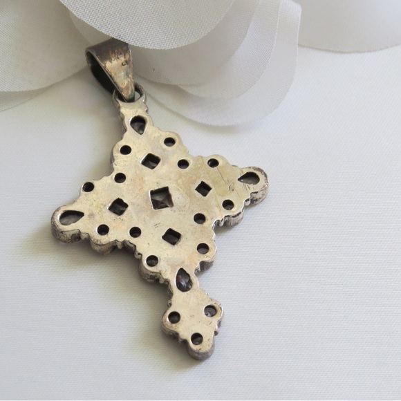 Sterling Silver Antique Gemstone Moissanite Cross - Picture 3 of 4